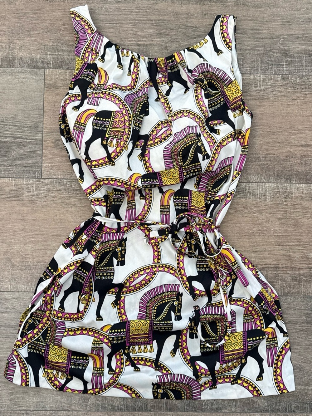 True Vintage Saks Fifth Avenue Equestrian Horse Print Top 70s Retro